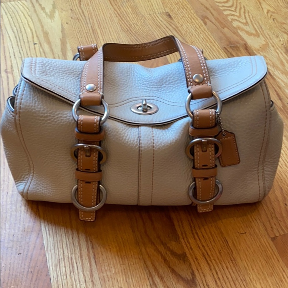 Coach Chelsea Bag / Satchel / Pebbled Leather